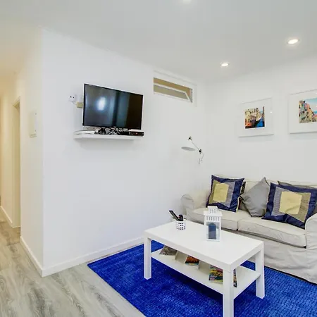 Apartment Near Everything In